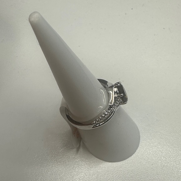 Bomb Party Ring with Smokey Quartz - Picture 6 of 6